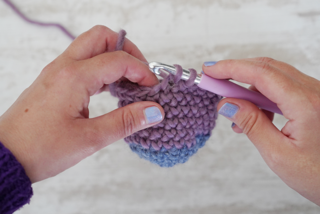 How to do an invisible increase in crochet? The amigurumi guide