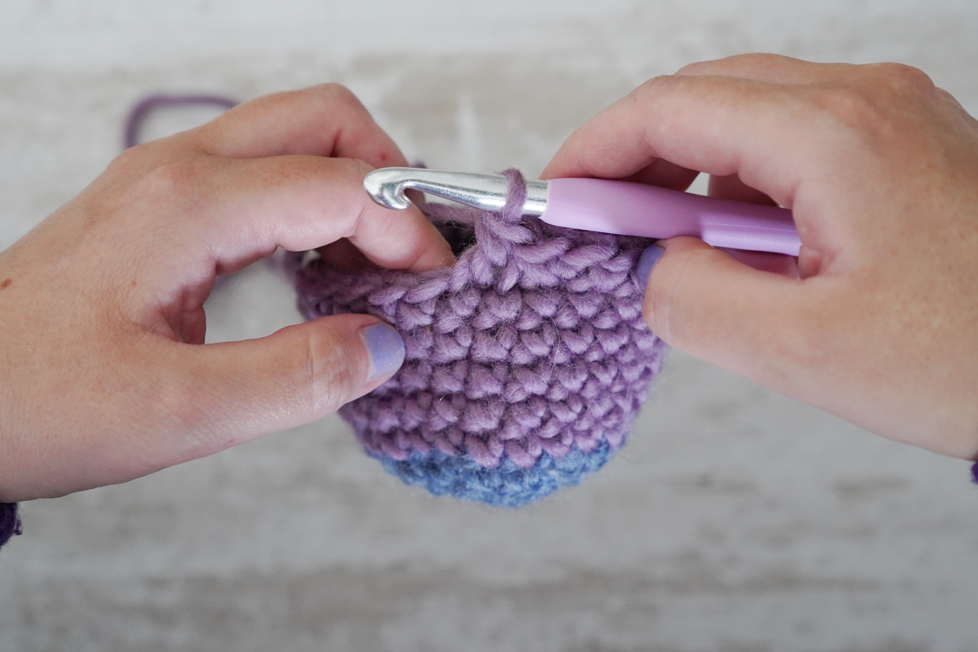 How to do an invisible decrease in crochet? The amigurumi guide - Pixel ...