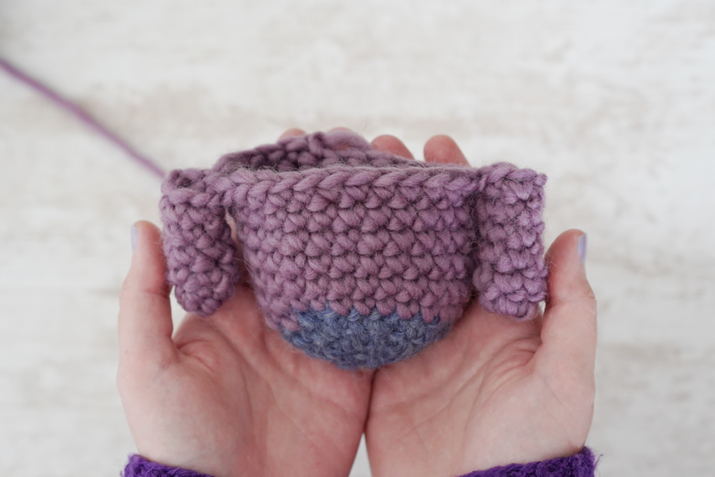 How to attach the arms to the body of your crochet amigurumi